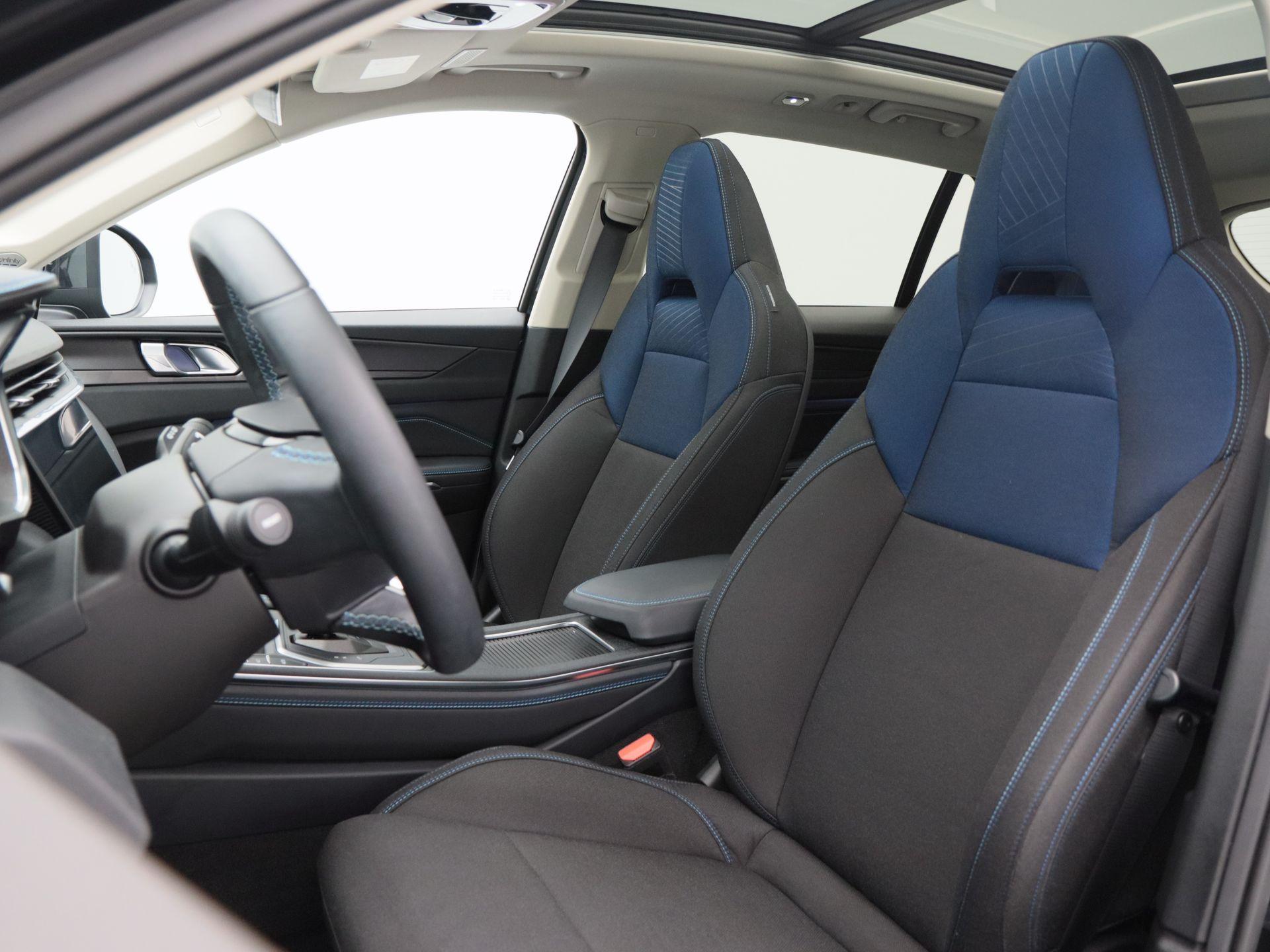 Lynk & Co 01 1.5 PHEV 262 Pk Automaat - Afbeelding 5