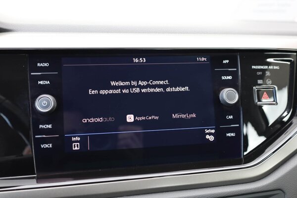 Apple Carplay/ Android Auto