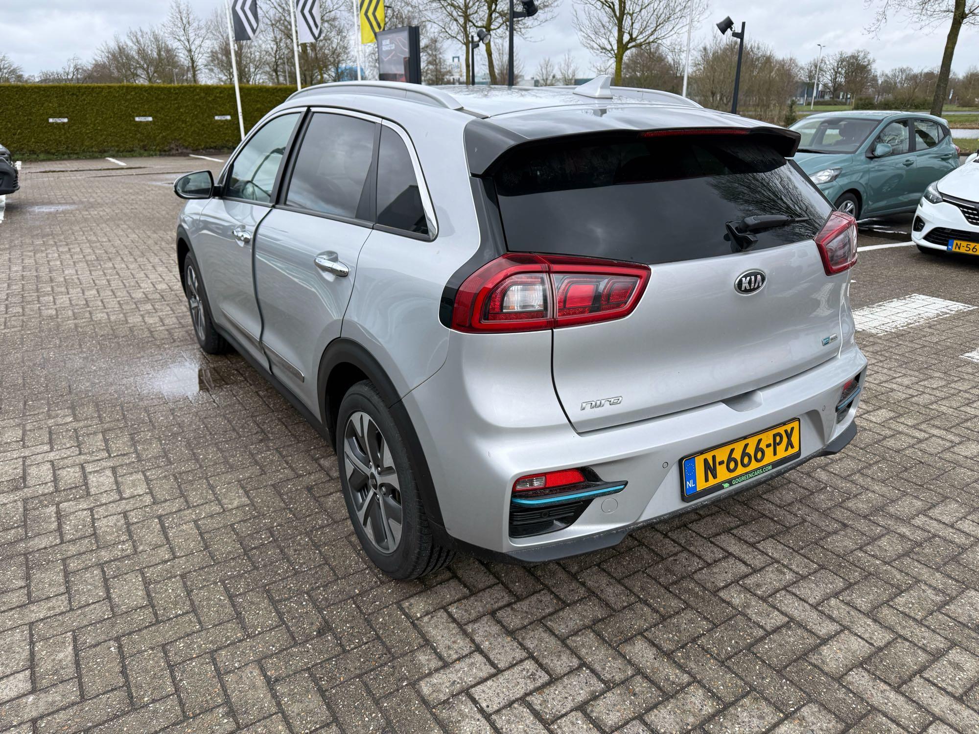 Kia e-Niro Edition 7 64 kWh - Afbeelding 3