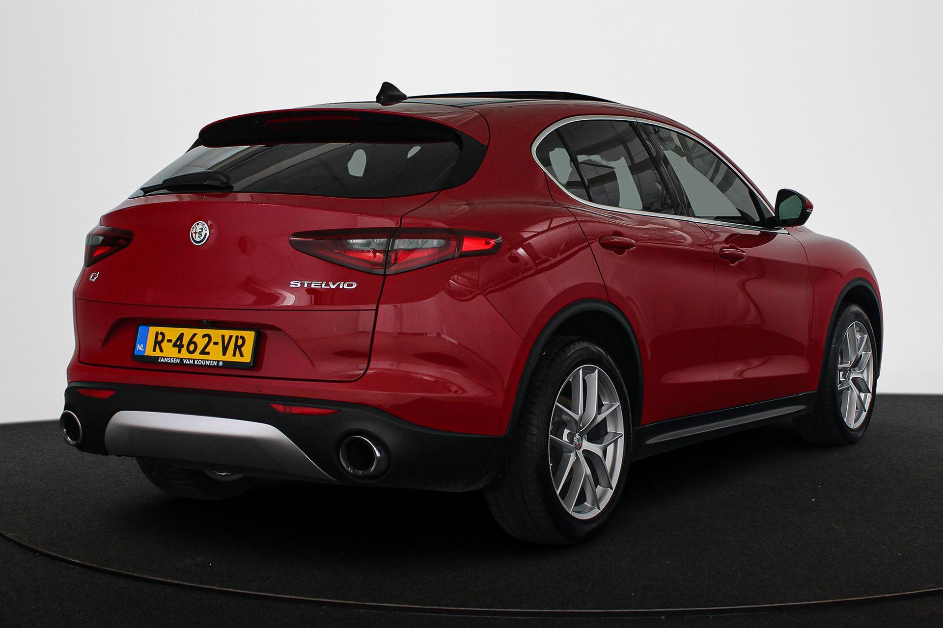 Alfa Romeo Stelvio 2.0T 280PK AWD Super - Afbeelding 3