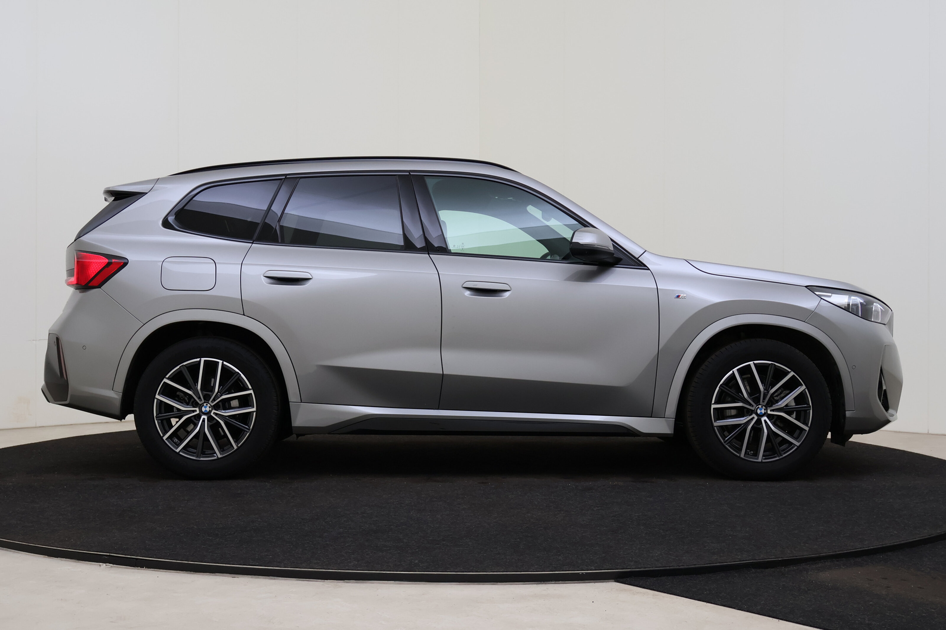 BMW X1 7