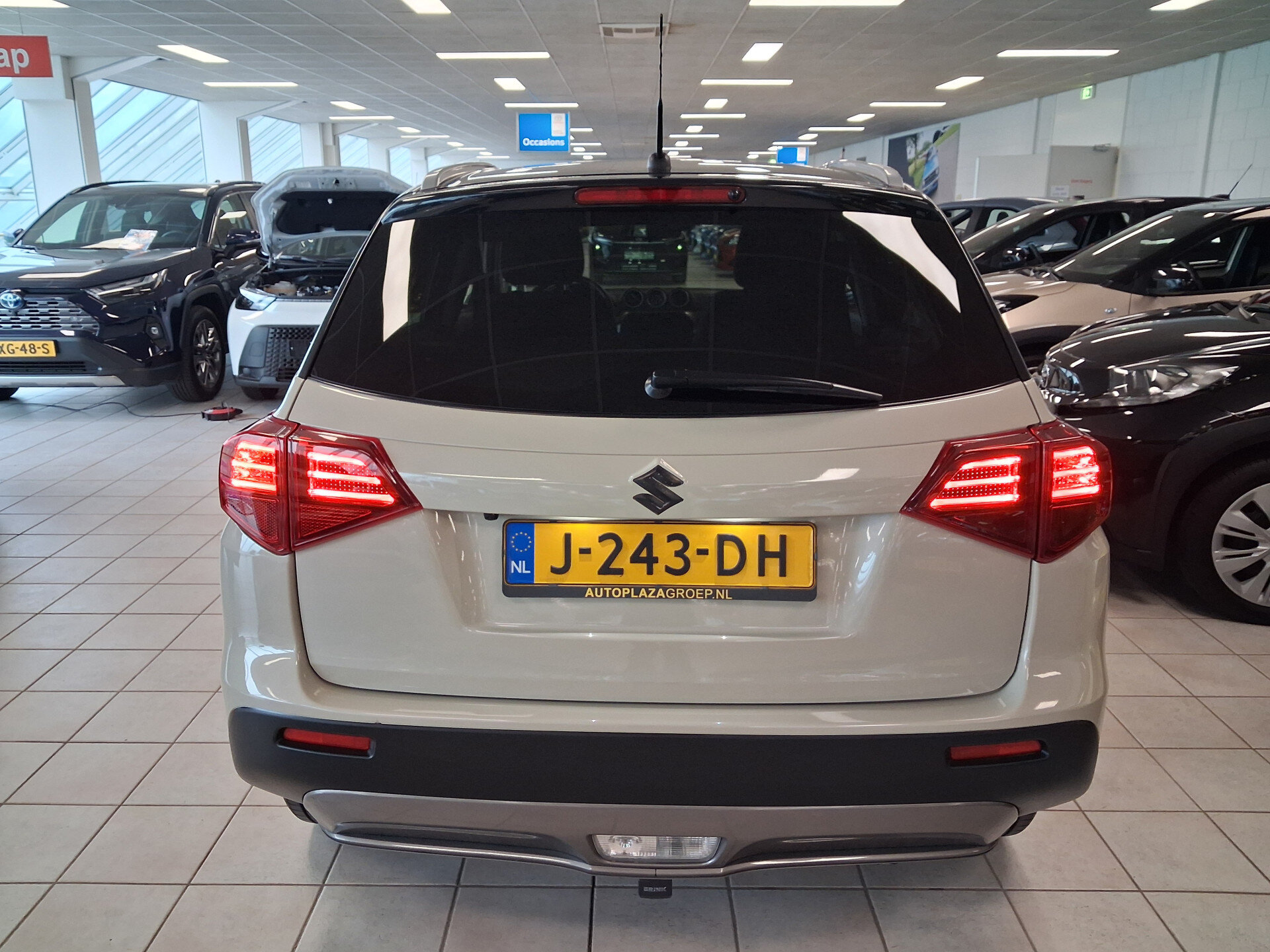 Suzuki Vitara 1.4 Boosterjet Select Smart Hybrid - Afbeelding 4