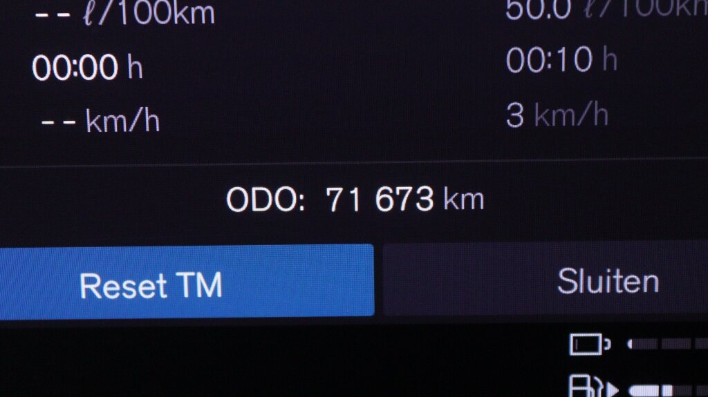 Volvo XC90 2.0 T8 AWD Ultimate Dark | Panoramadak | Harman&Kardon | - Afbeelding 4