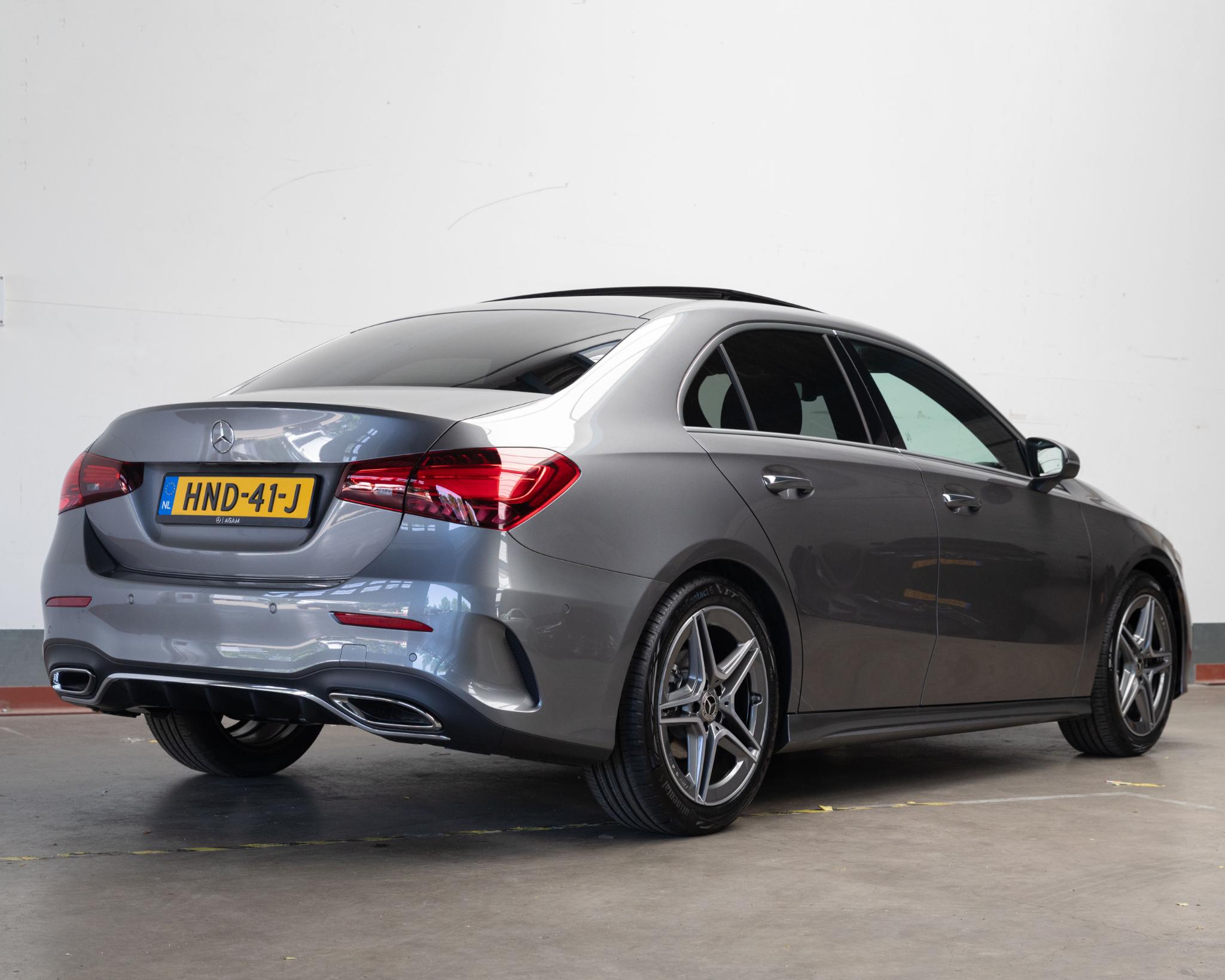 Mercedes-Benz A-Klasse Limousine 180 Business Solution AMG - Afbeelding 2
