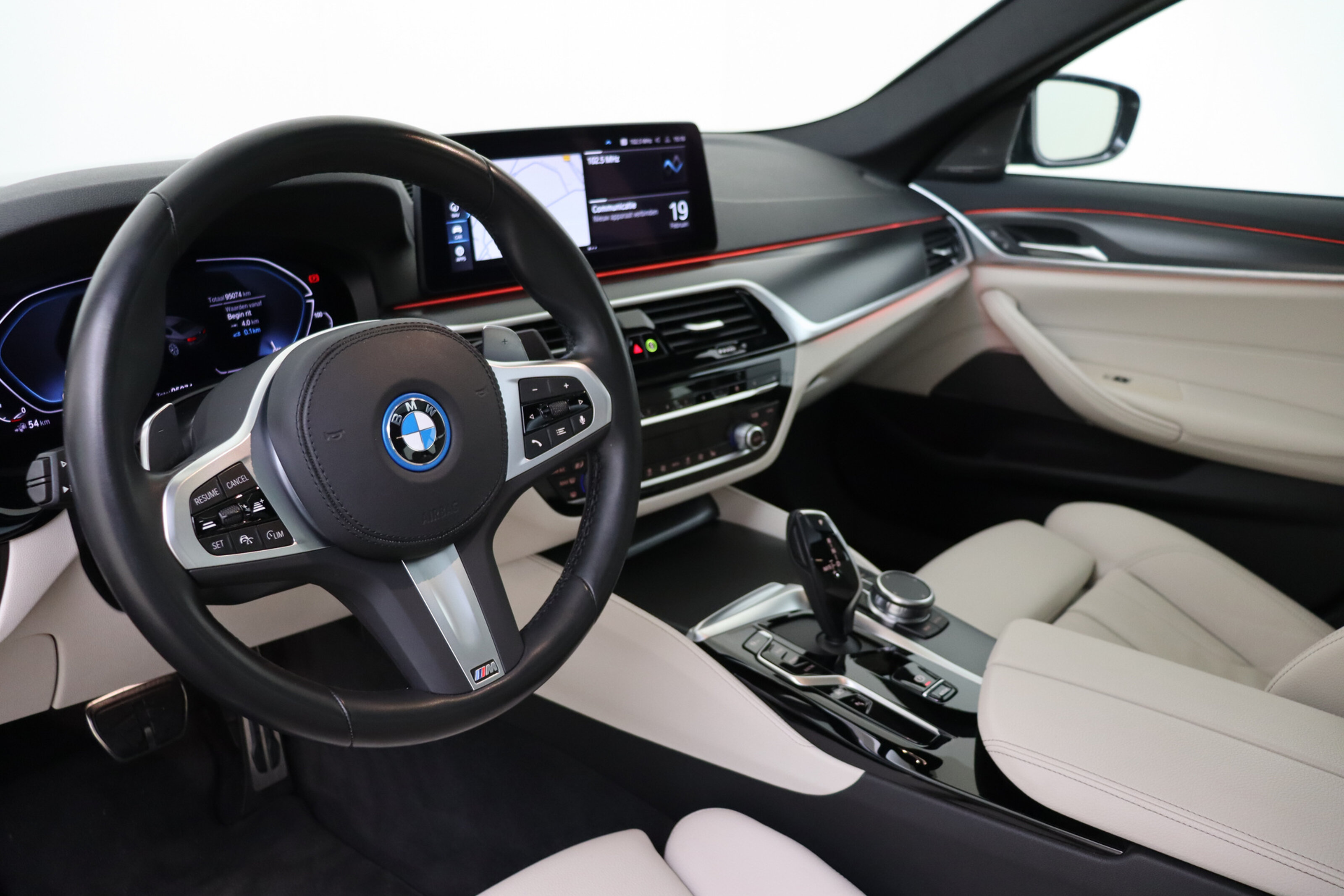 BMW 5 Serie 545e xDrive High Executive M Sport Automaat