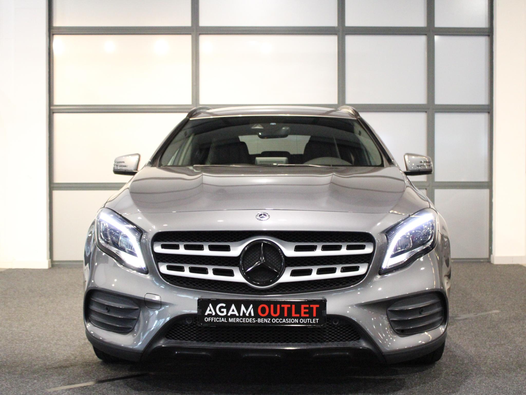 Mercedes-Benz GLA 180 Business Solution AMG - Afbeelding 4