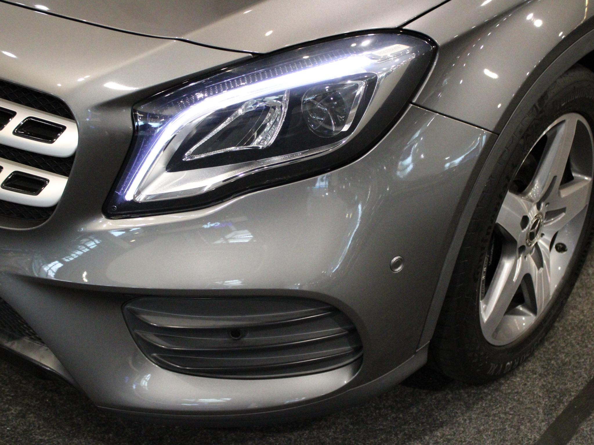 Mercedes-Benz GLA 180 Business Solution AMG - Afbeelding 5