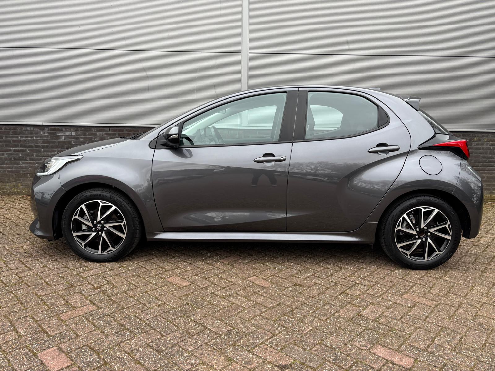 Toyota Yaris 1.5 Hybrid Dynamic - Afbeelding 2