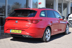SEAT Leon Sportstourer 1.5 TSI 150pk FR Business Intense - Afbeelding 2