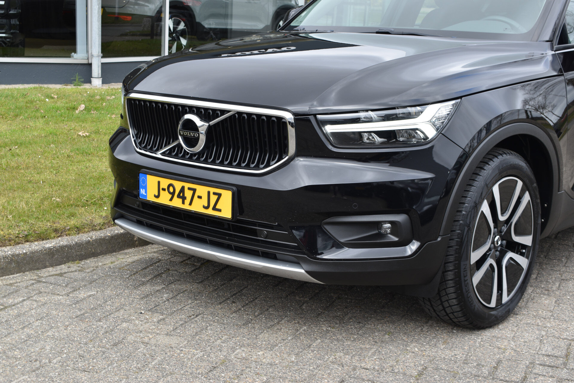 Volvo XC40 B4 211PK Business Pro - Afbeelding 4
