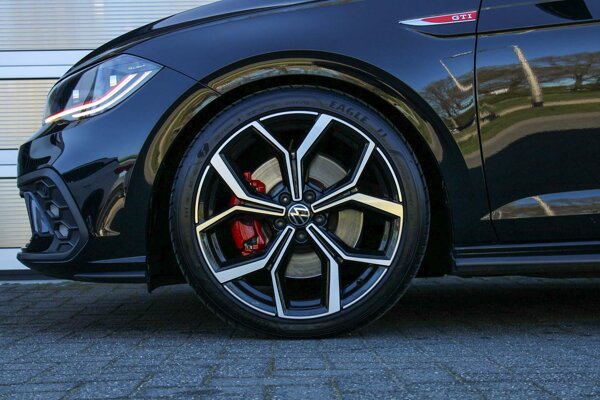 lichtmetalen velgen 18 inch "Faro"