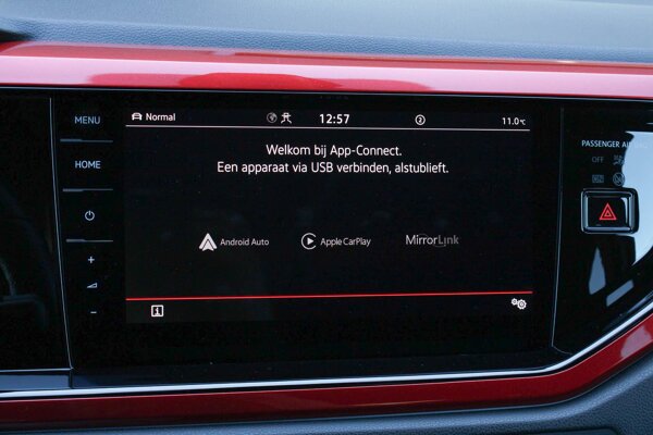 Apple Carplay/Android Auto
