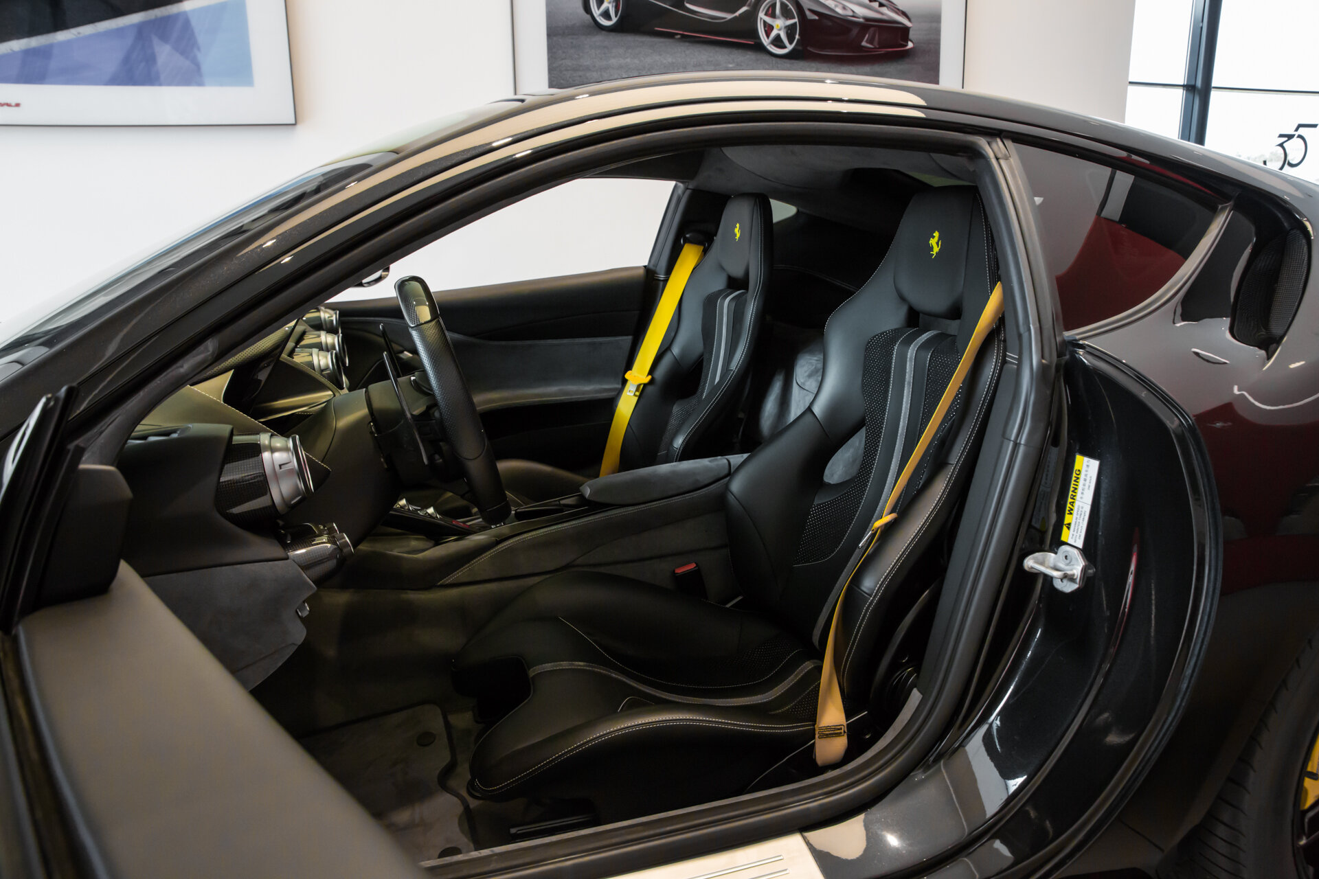 Ferrari 812 Superfast ~Ferrari Munsterhuis~ - Afbeelding 5