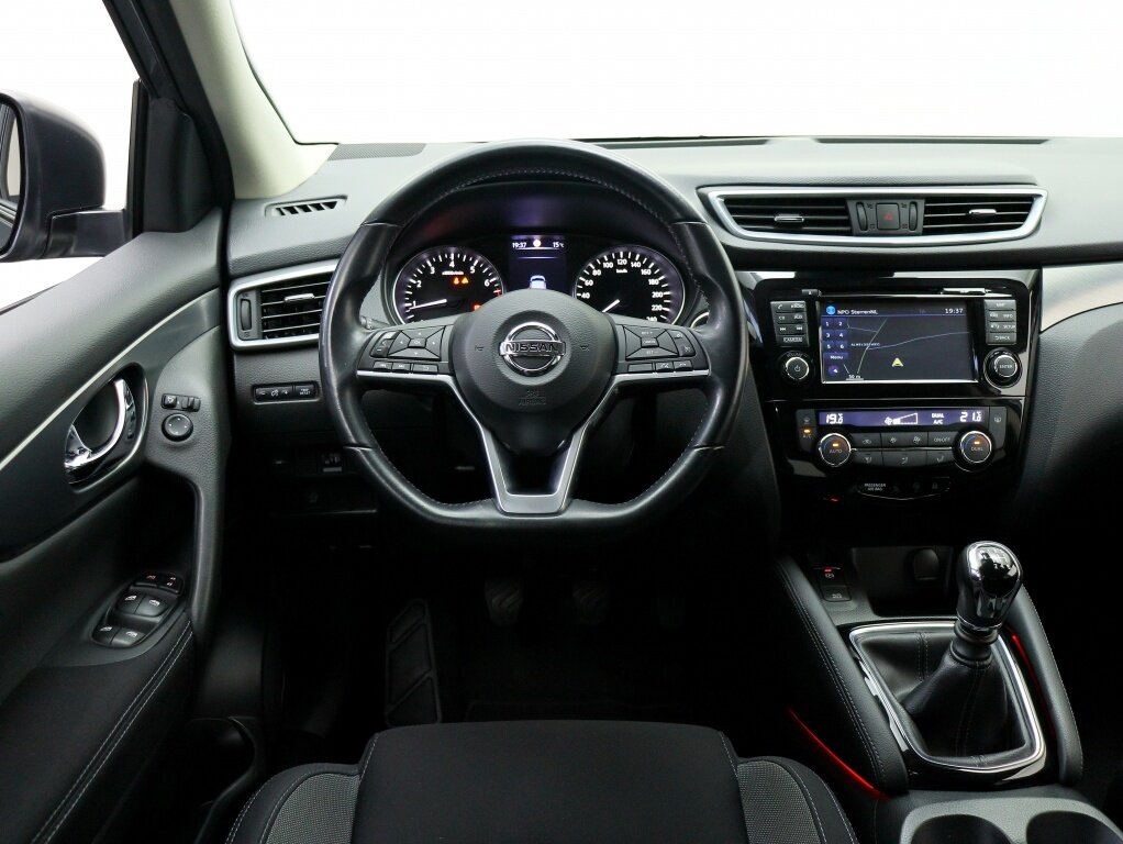 Nissan QASHQAI 1.6 N-Connecta | Navigatie | Trekhaak - Afbeelding 3