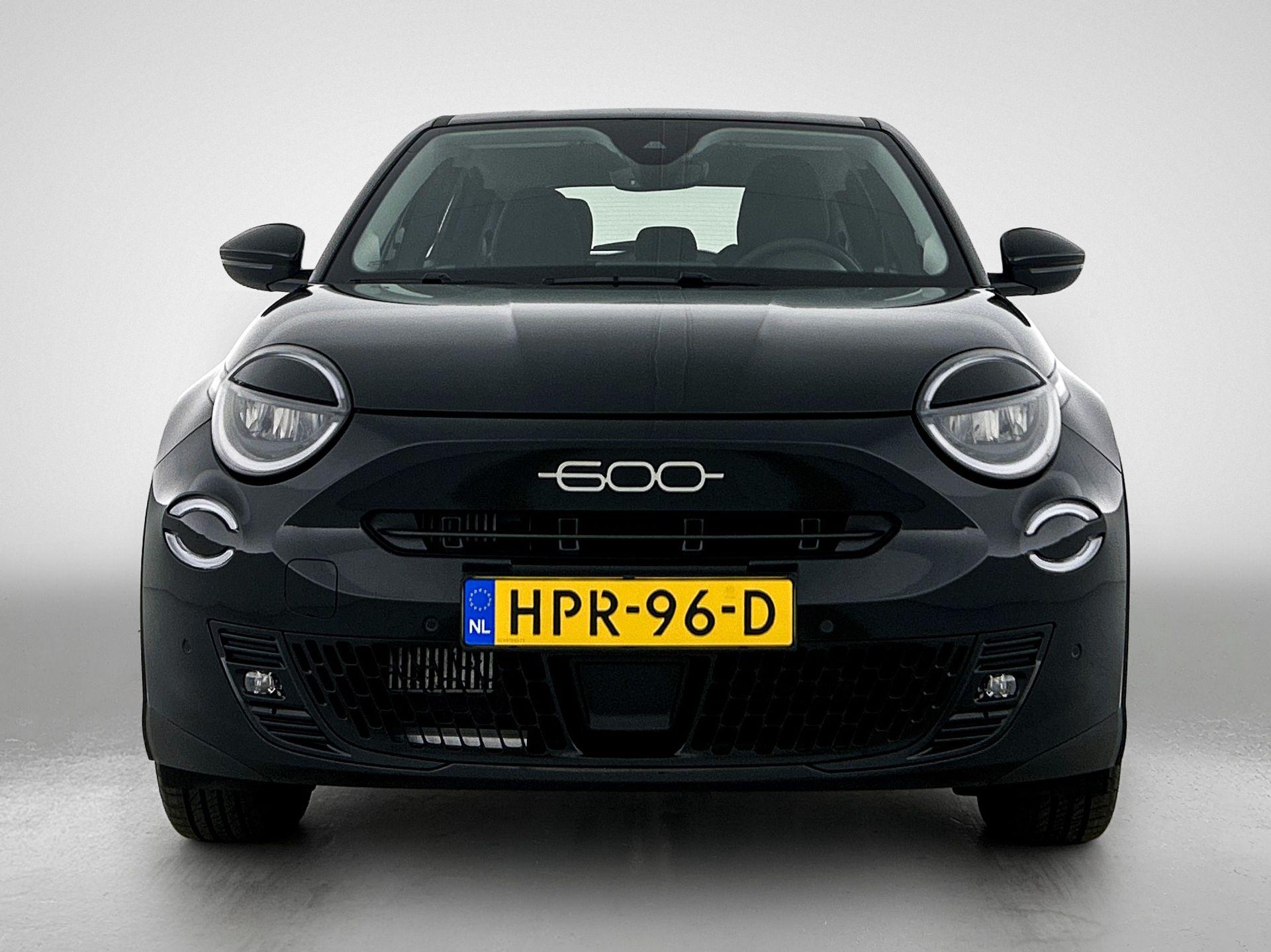 Fiat 600 1.2 Hybrid Urban 110pk Automaat - Afbeelding 4