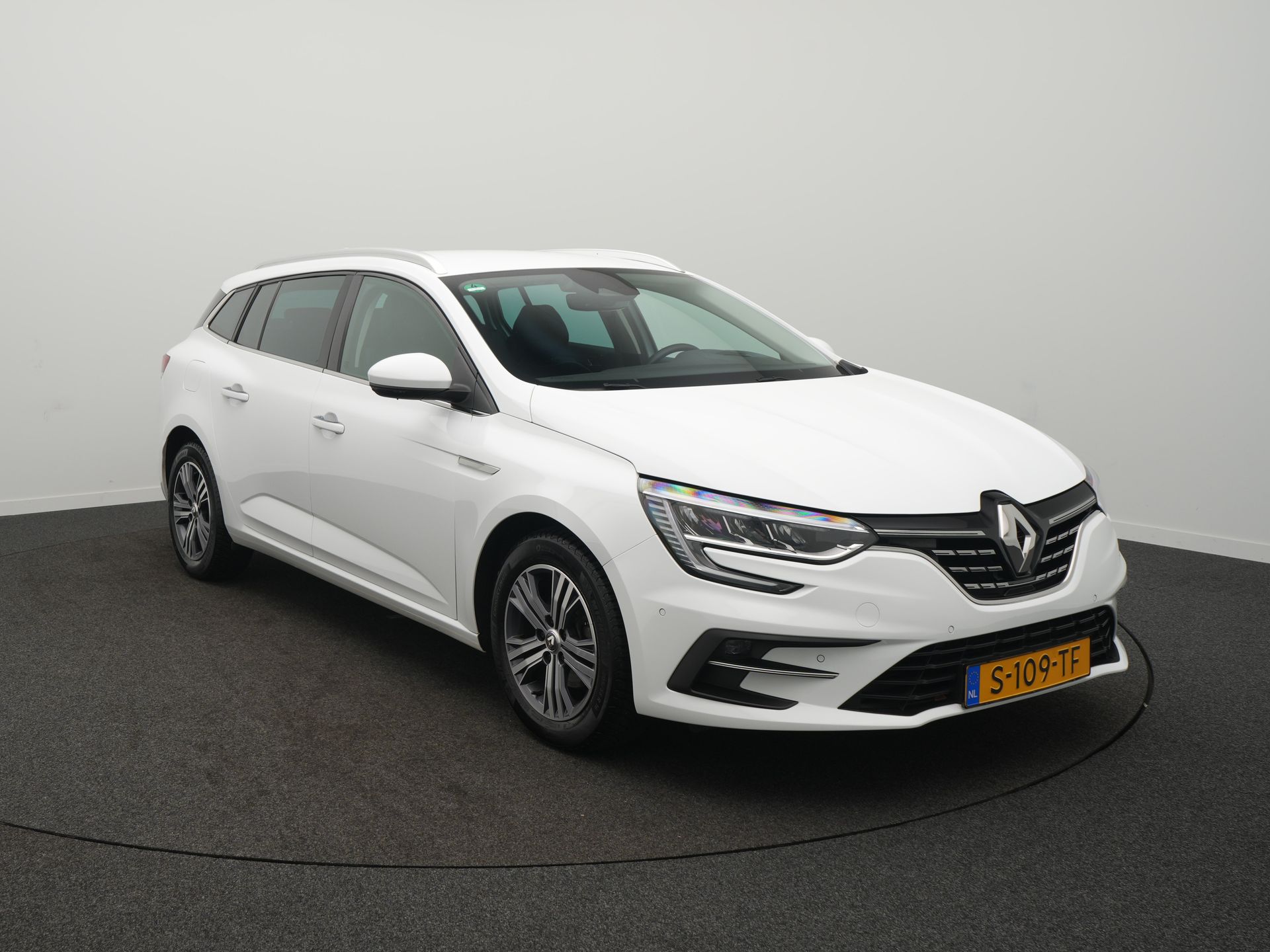 Renault Mégane Estate TCe 140 Intens - Afbeelding 3