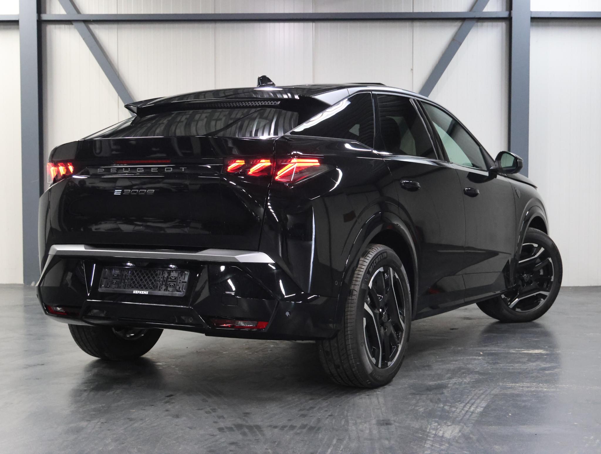 Peugeot e-3008 GT Avantage 210PK 73 kWh - Afbeelding 3