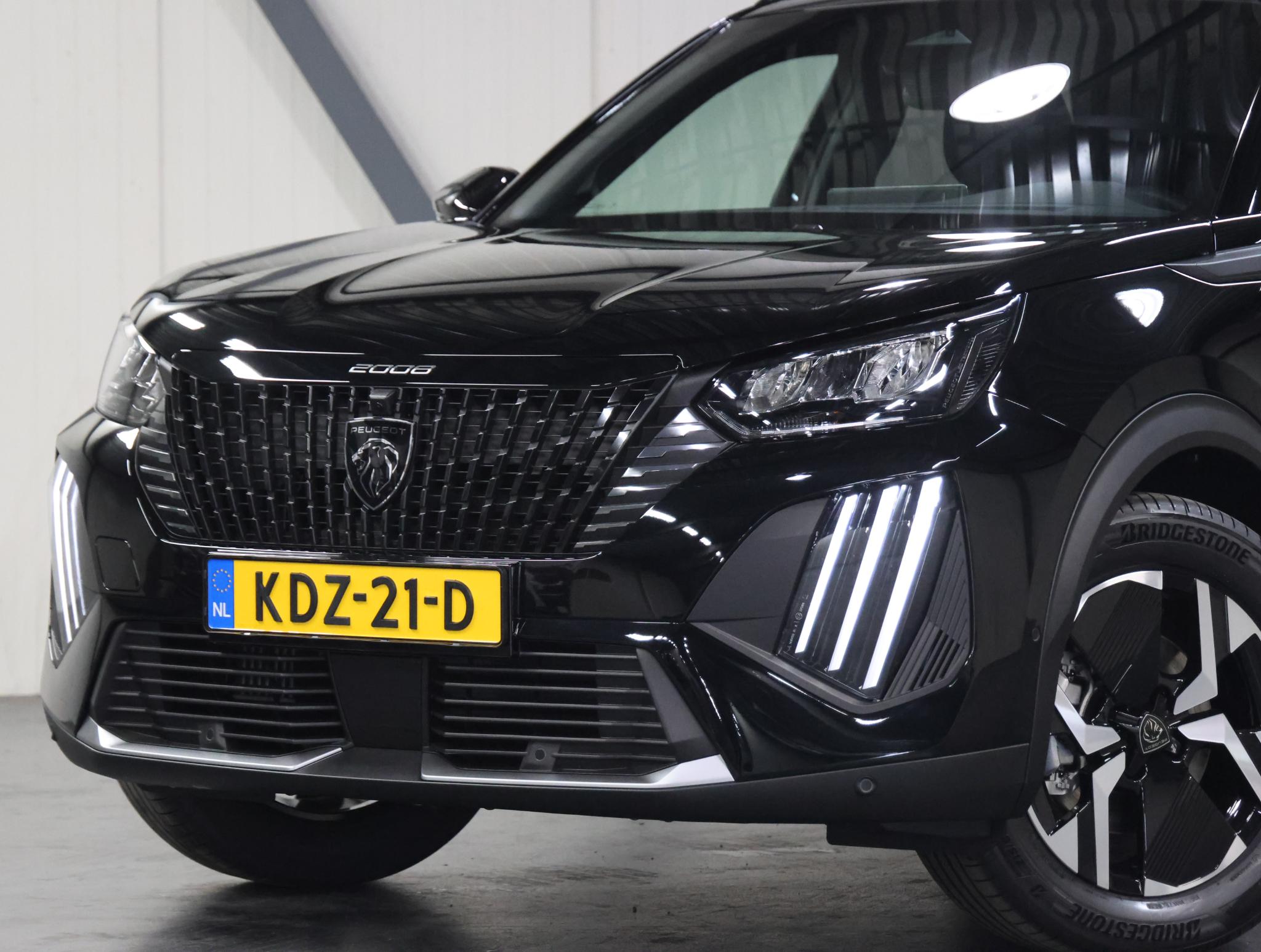 Peugeot 2008 1.2 Hybrid 145 GT - Afbeelding 5