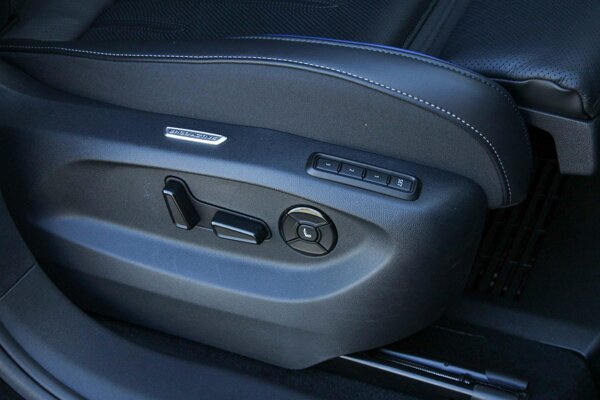 elektrisch verstelbare stoel(en) met geheugen