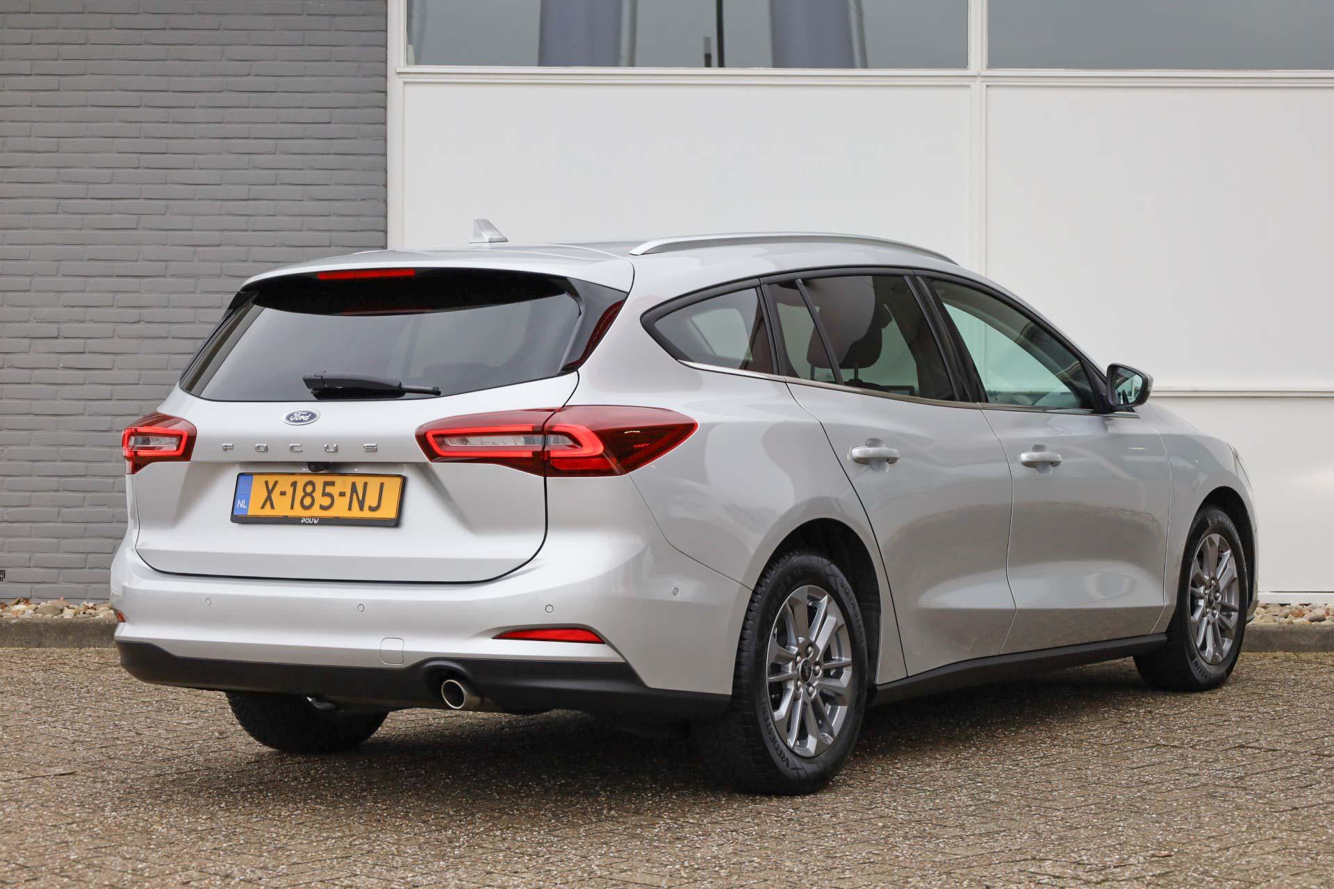 Ford Focus Wagon 1.0 EcoBoost 125pk Hybrid Titanium - Afbeelding 2