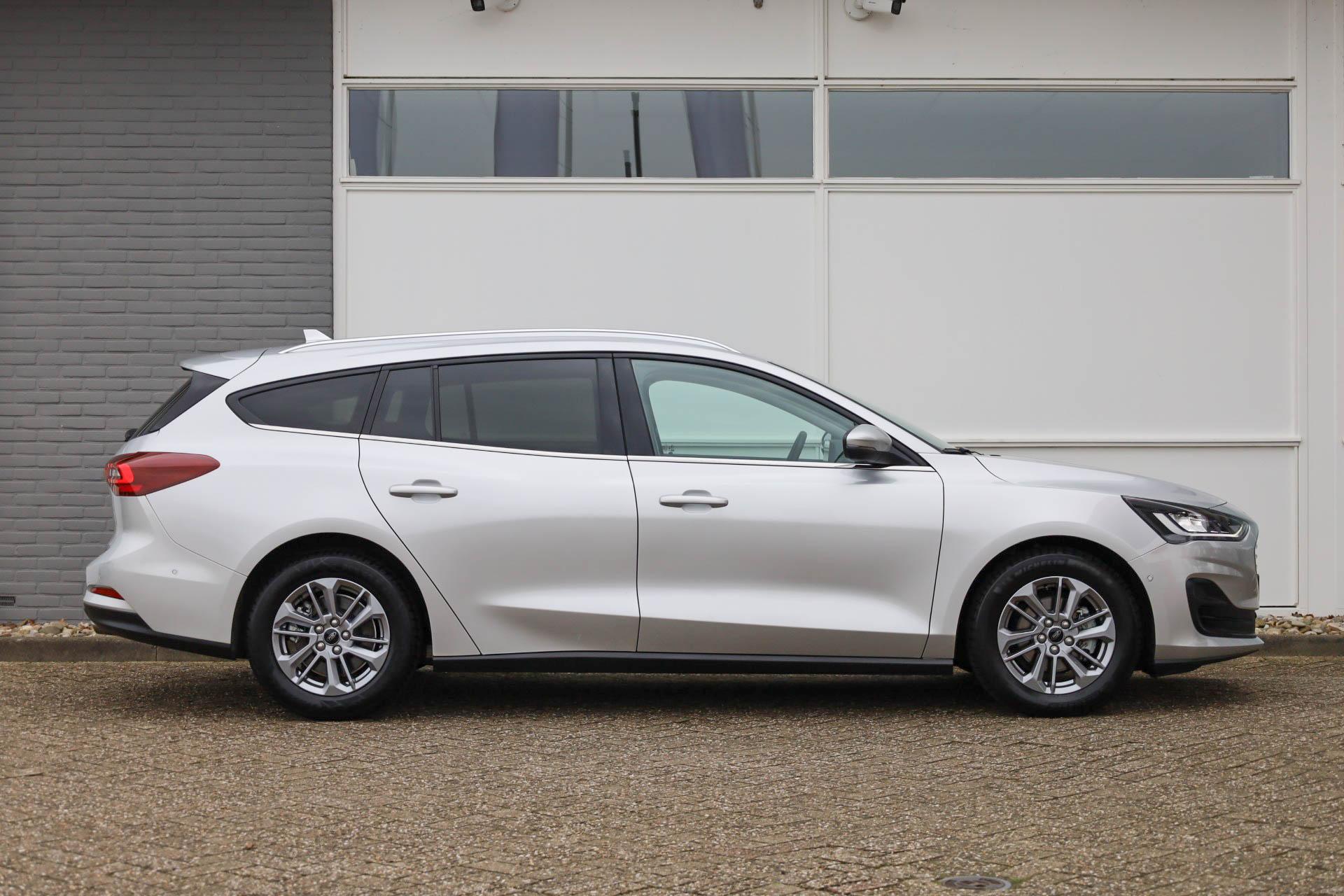 Ford Focus Wagon 1.0 EcoBoost 125pk Hybrid Titanium - Afbeelding 3