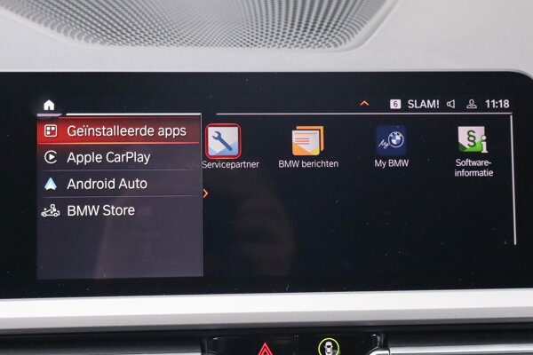 Apple Carplay/Android Auto