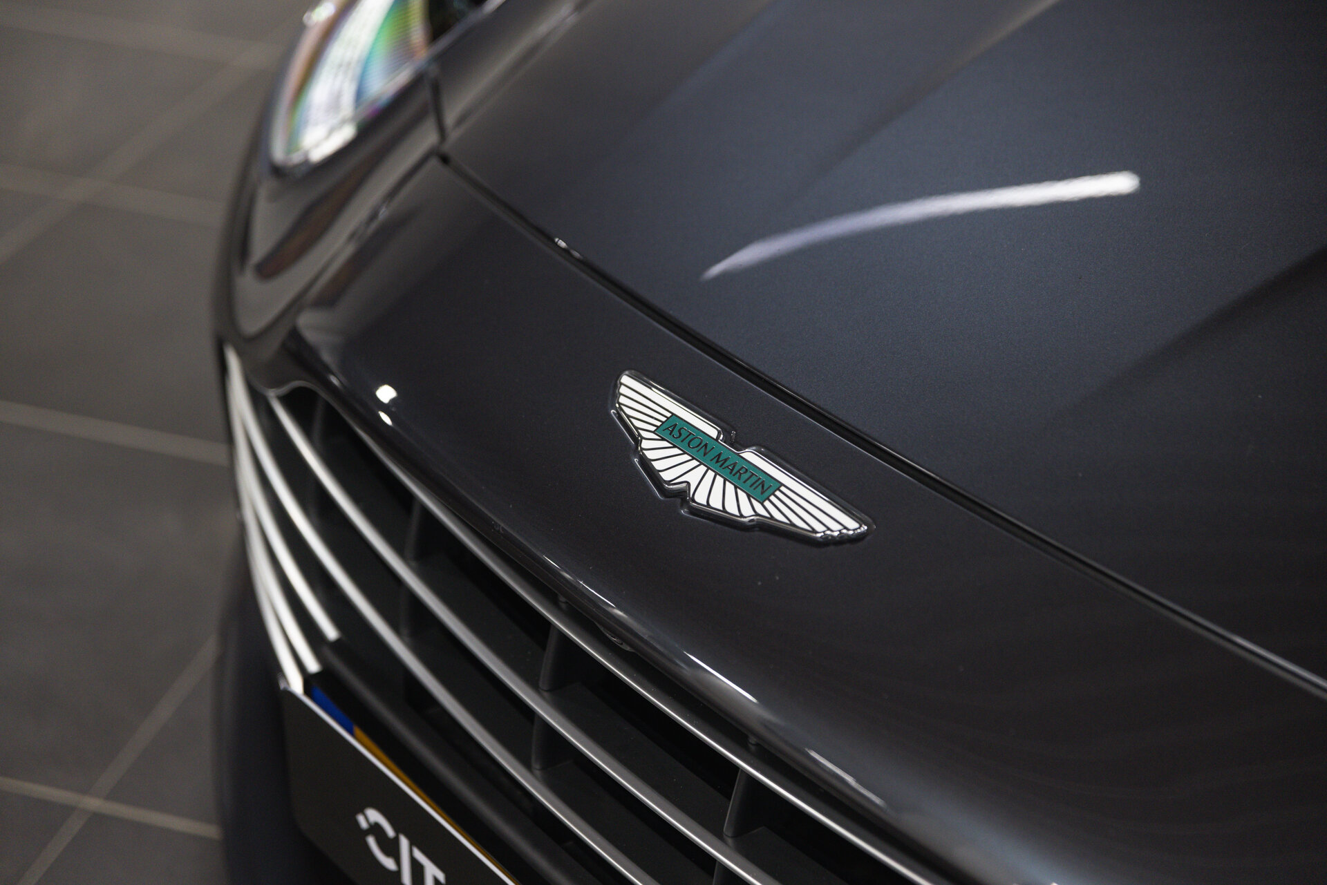 Aston Martin DB12 VOLANTE - Afbeelding 5