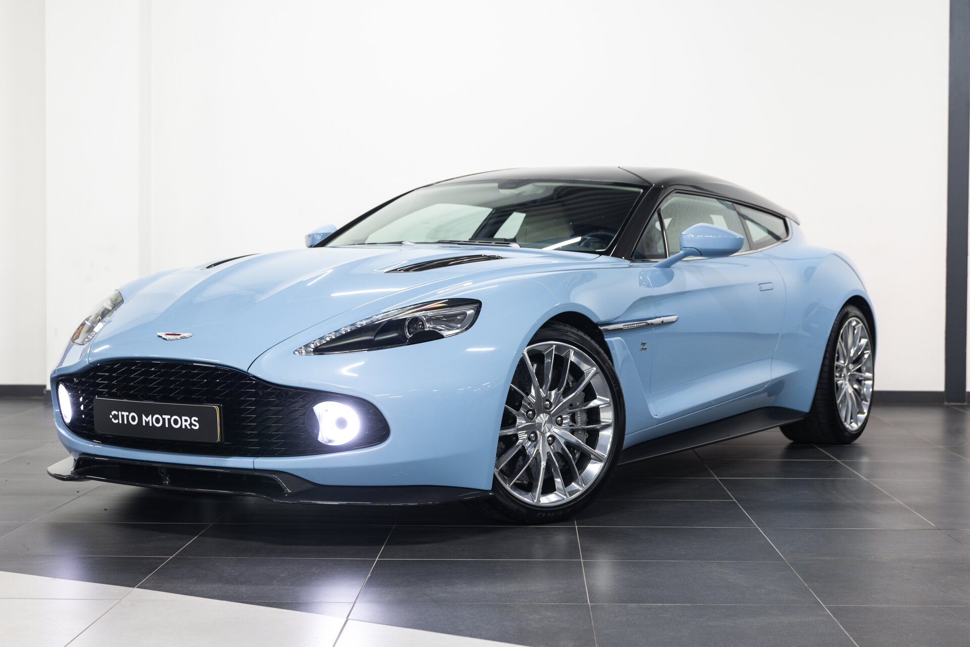 Aston Martin Vanquish ZAGATO SHOOTING BRAKE 1 of 99