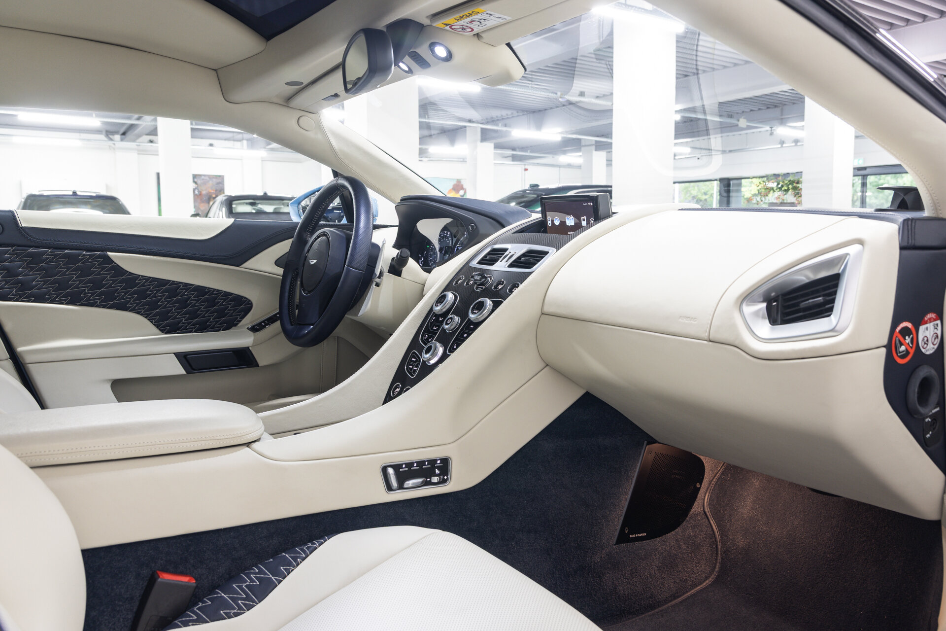 Aston Martin Vanquish ZAGATO SHOOTING BRAKE 1 of 99 - Afbeelding 3