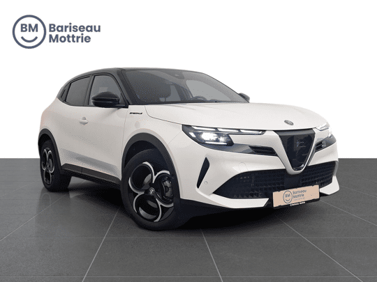 Alfa Romeo Junior SPECIALE HYBRID AUTOMAAT *