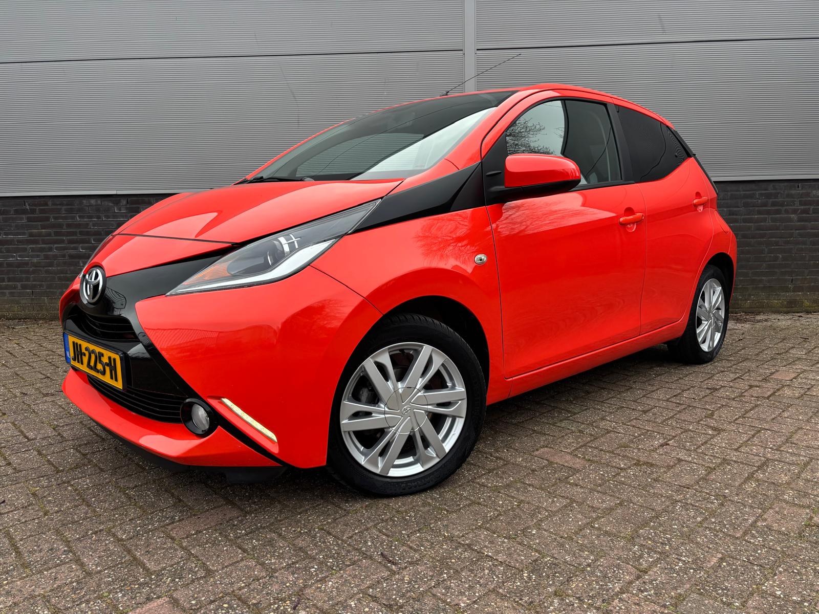 Toyota Aygo 1.0 VVT-i x-sport