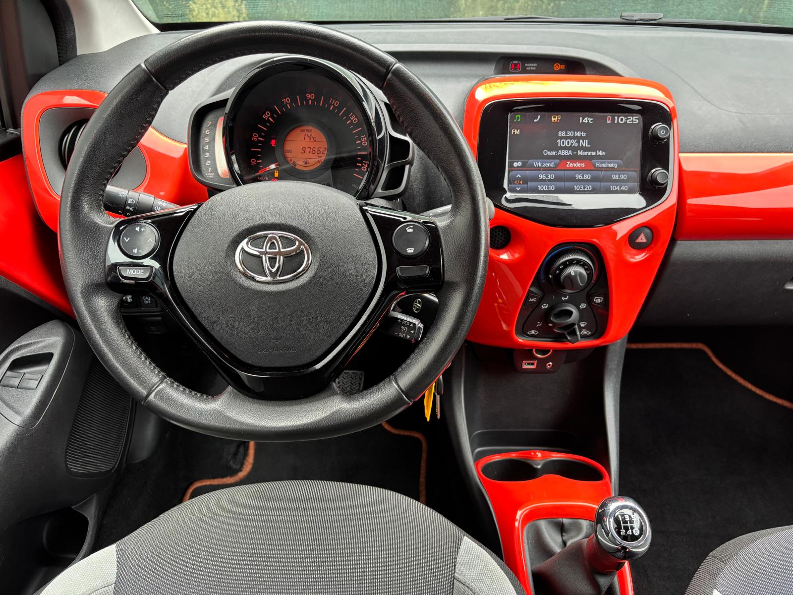 Toyota Aygo 1.0 VVT-i x-sport - Afbeelding 4