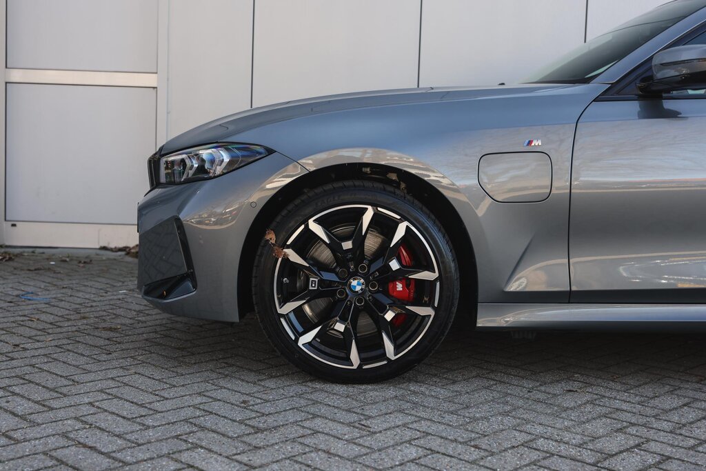 BMW 3 Serie 4