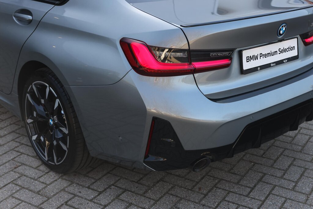BMW 3 Serie 32