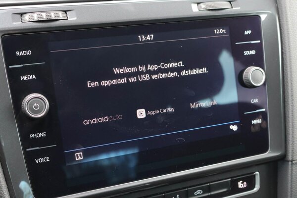 Apple Carplay & Android Auto