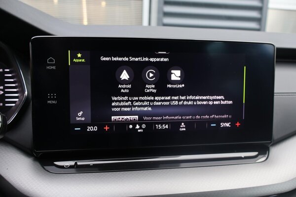 Apple Carplay/Android Auto