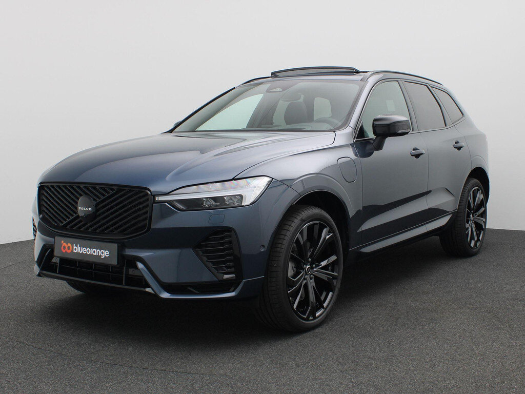 Volvo XC60 2.0 T6 Plug-in hybrid AWD Plus Black Edition 350PK Pano-Schuifda