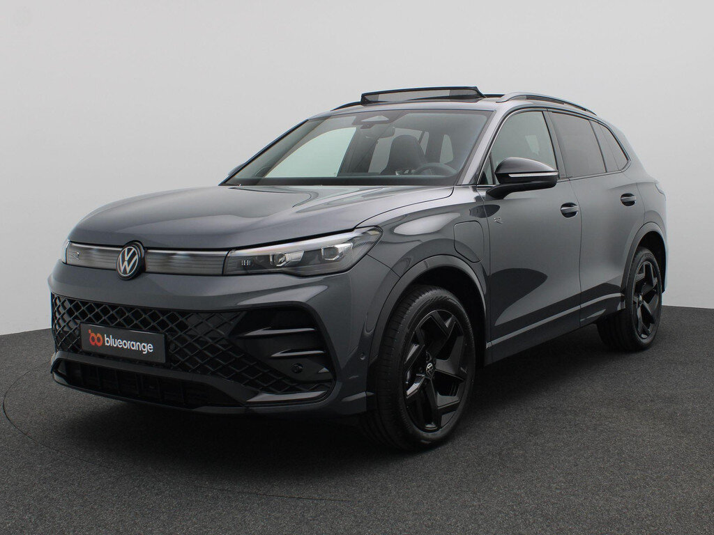 Volkswagen Tiguan 1.5 eHybrid R-Line Edition 272PK DSG Pano-Schuifdak, Black Style