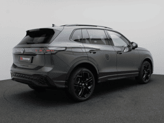 Volkswagen Tiguan 1.5 eHybrid R-Line Edition 272PK DSG Pano-Schuifdak, Black Style - Bild 4