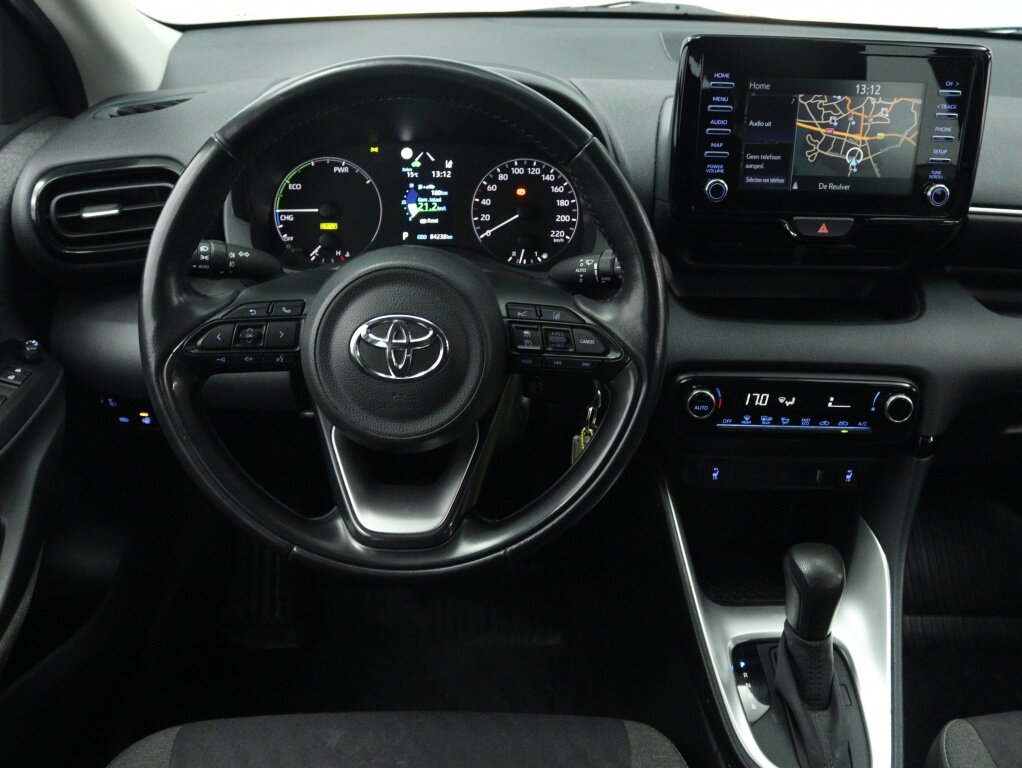 Toyota Yaris 1.5 Hybrid 115 Active Automaat | Navigatie | Camera | Stoelverwa - Afbeelding 3