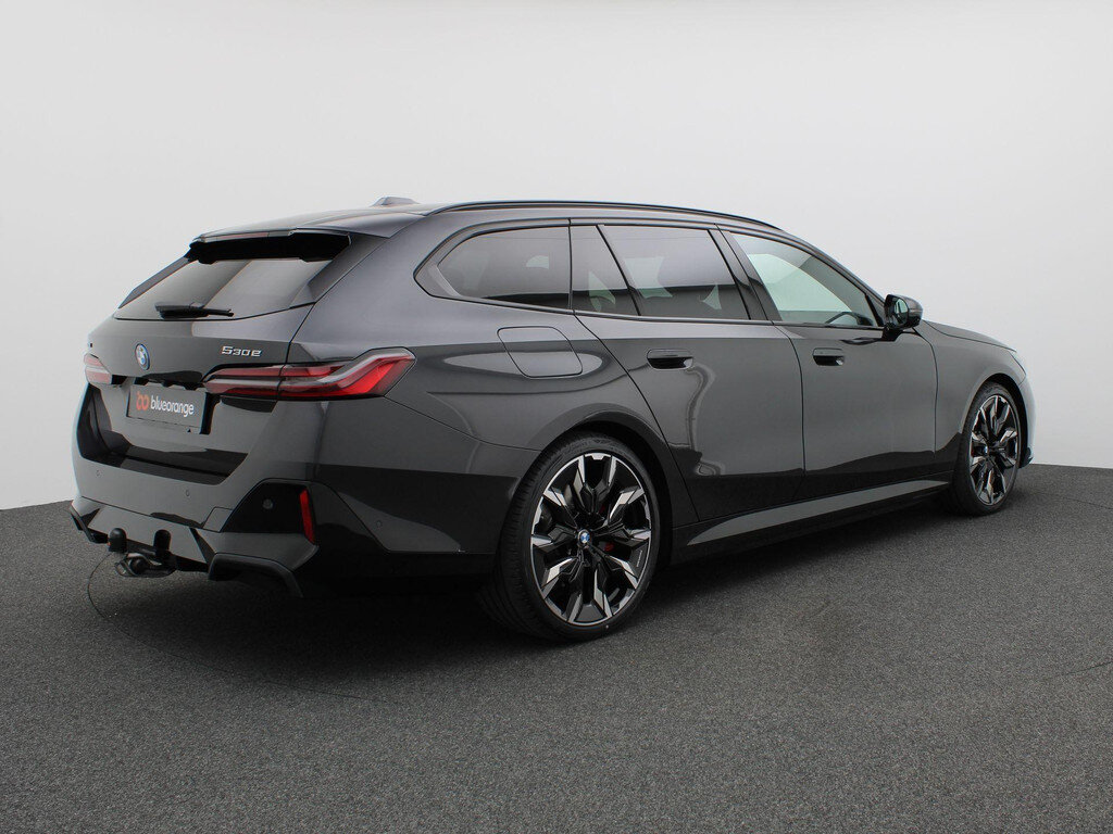 BMW 5 Serie Touring 530e xDrive 299PK Aut. M-Sport, Panoramadak, Head-Up Dis - Obraz 4