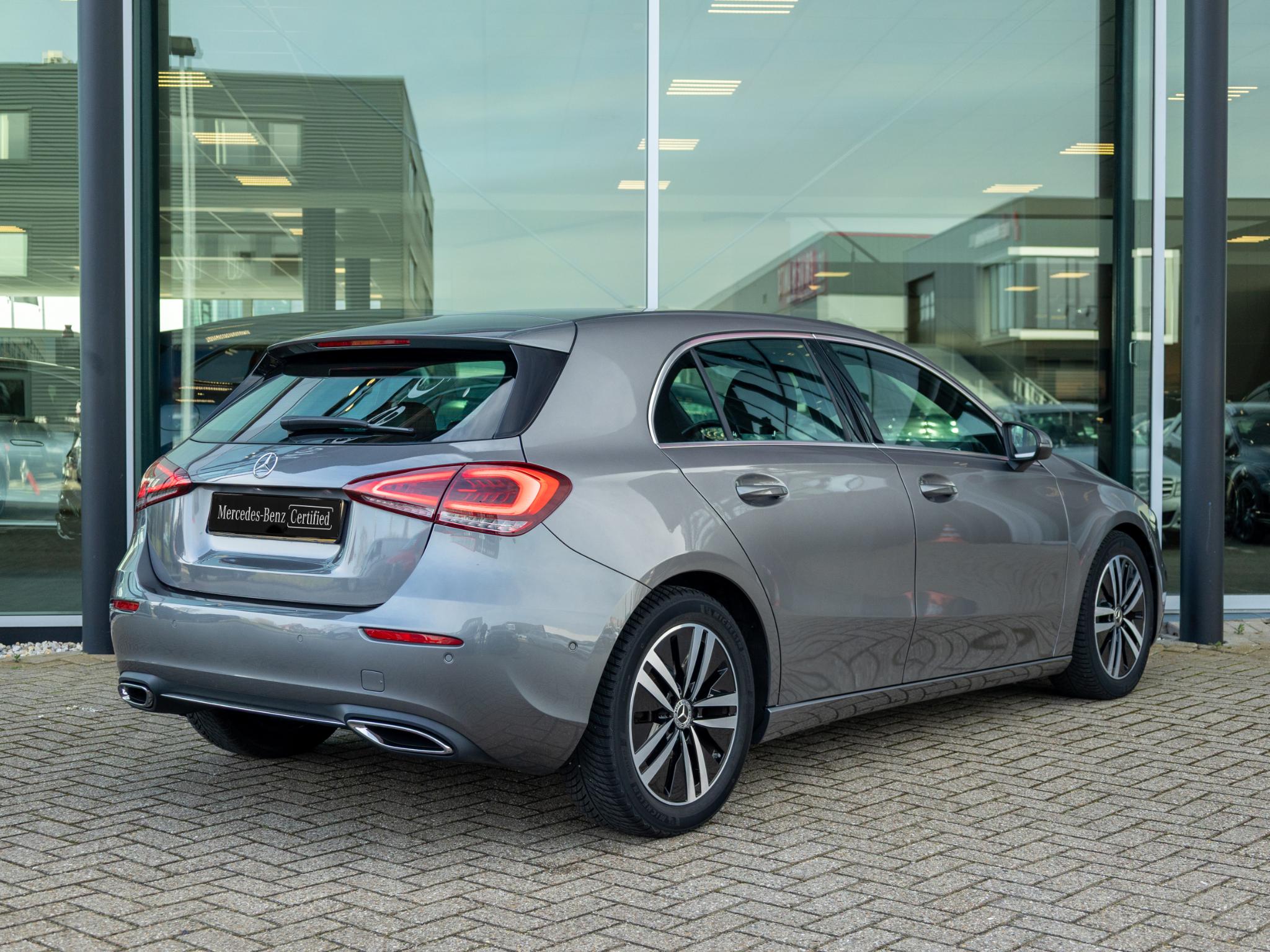 Mercedes-Benz A-Klasse Hatchback 180 Business Solution Luxury - Afbeelding 2