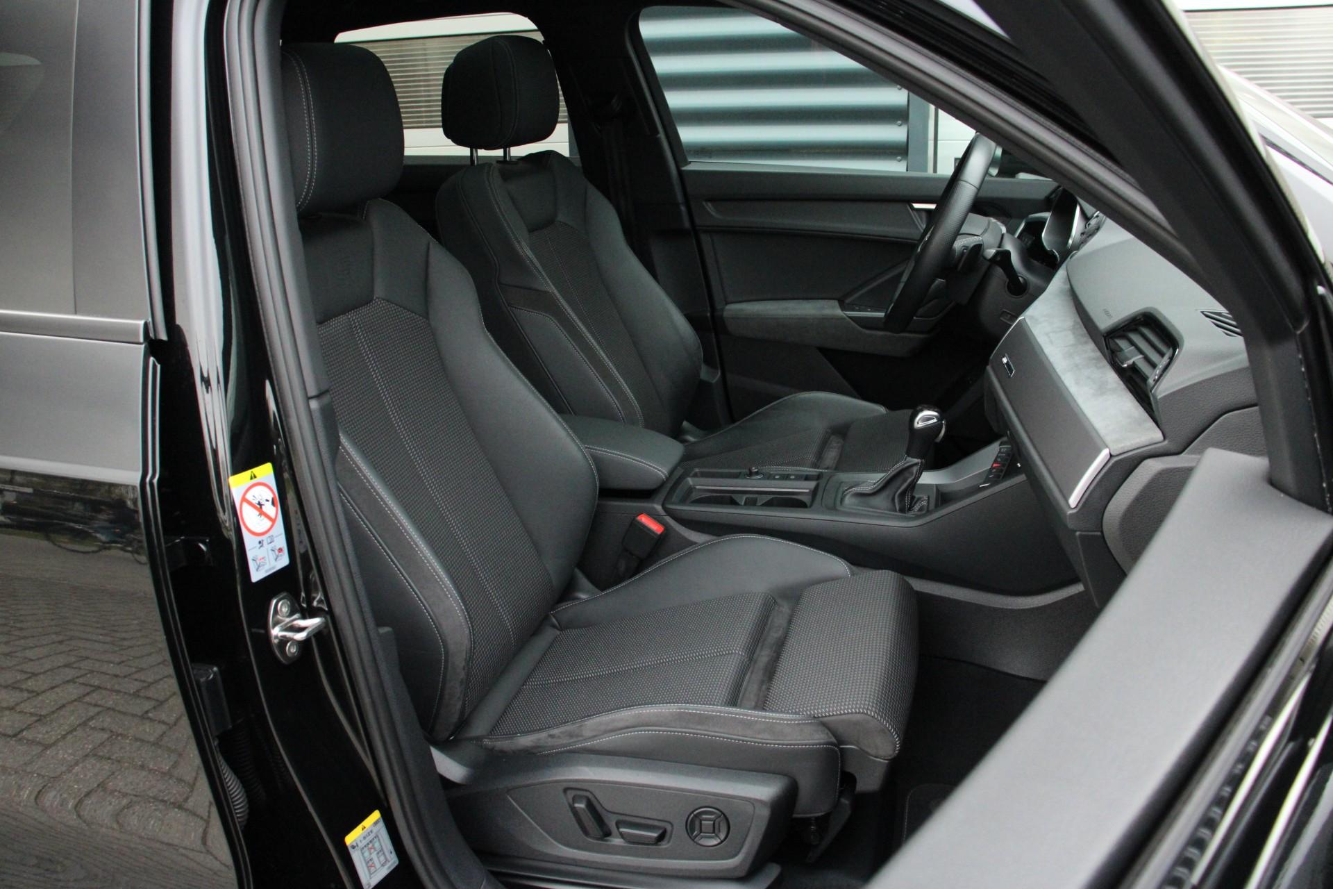 Audi Q3 45 TFSIe 245pk S Edition - Afbeelding 4