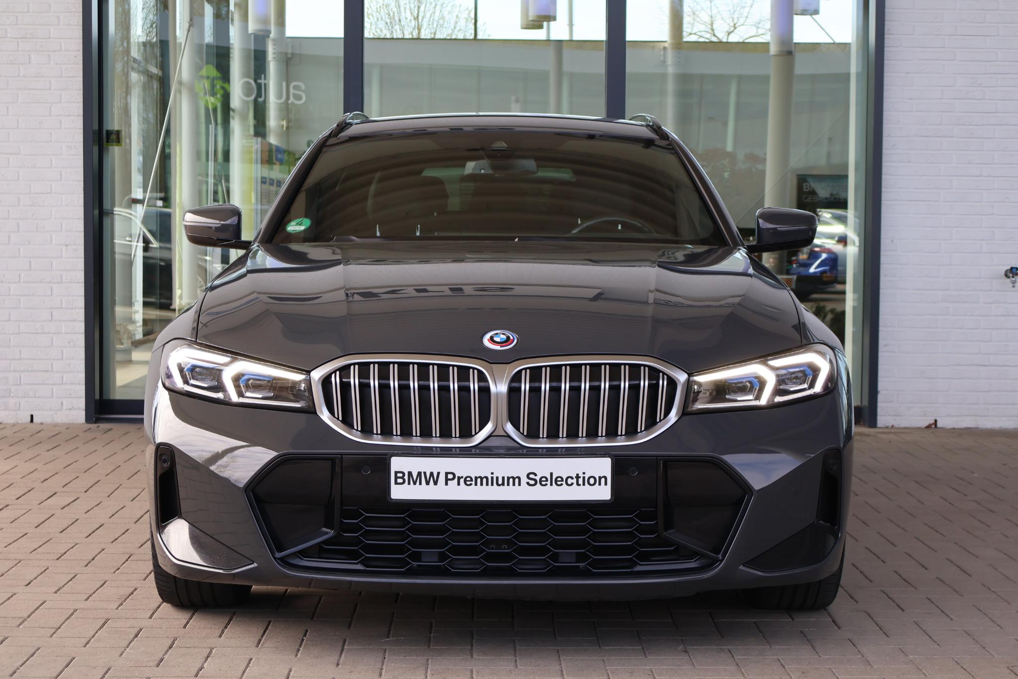 BMW 3-serie Touring 330e - Afbeelding 3