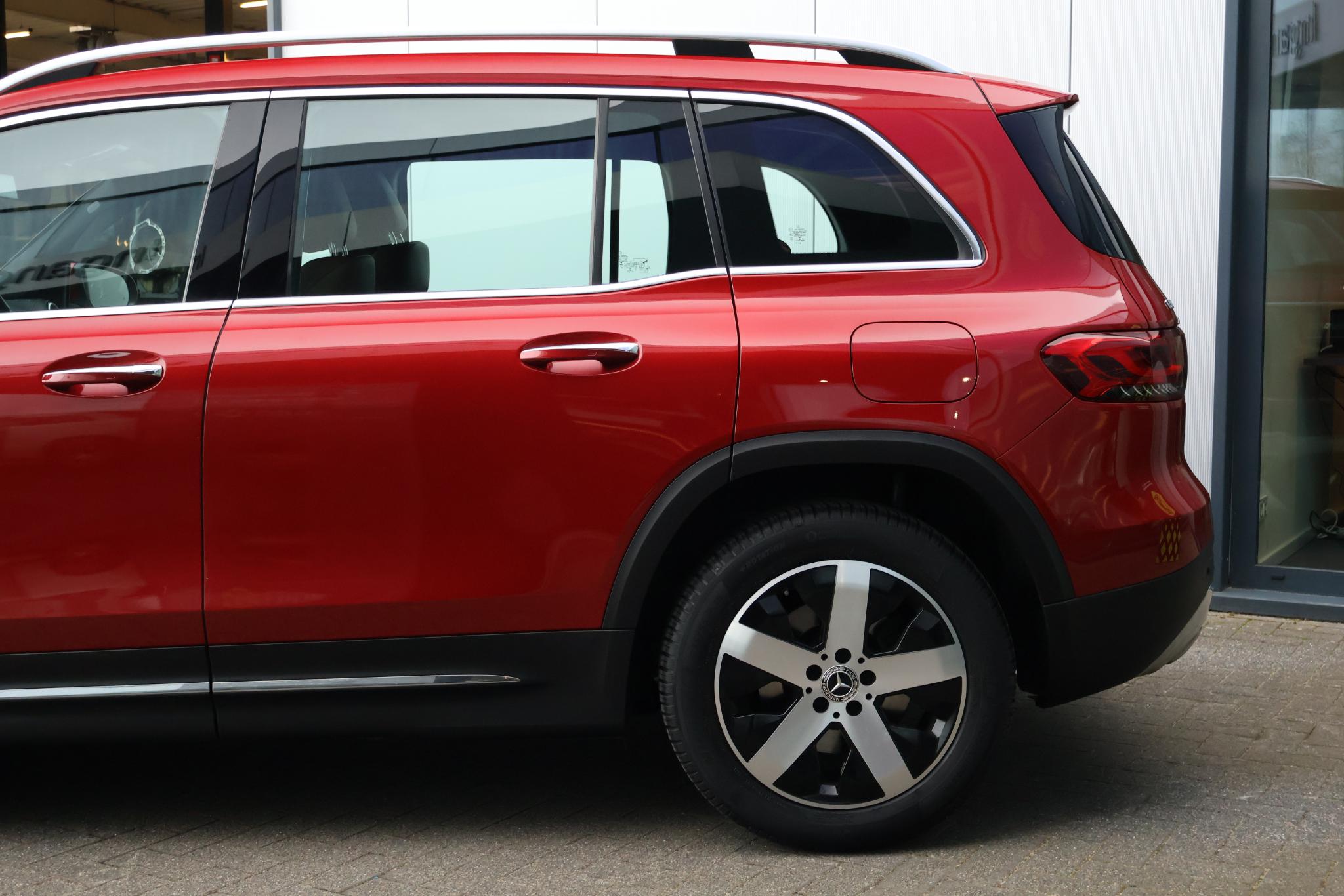 Mercedes-Benz GLB 250 4MATIC Premium - Afbeelding 5