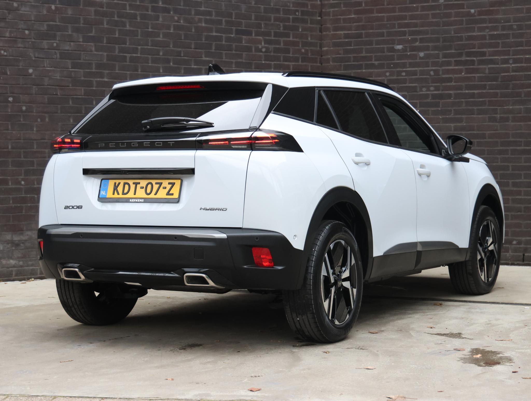 Peugeot 2008 SUV Allure 145pk Hybrid - Afbeelding 3