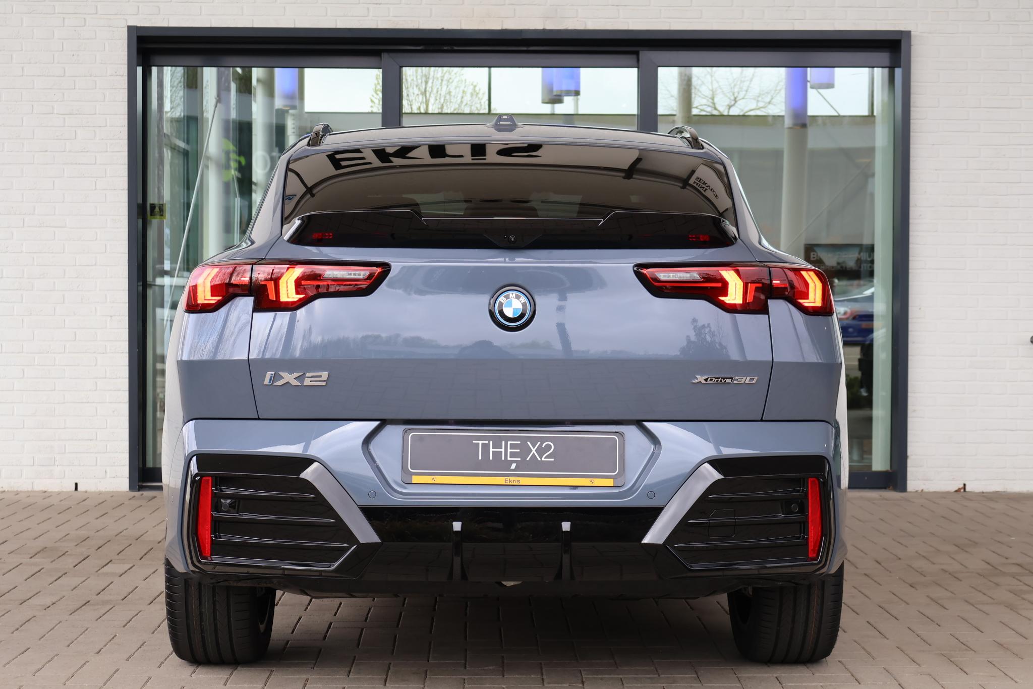 BMW iX2 xDrive30 M Sport Edition - Afbeelding 4
