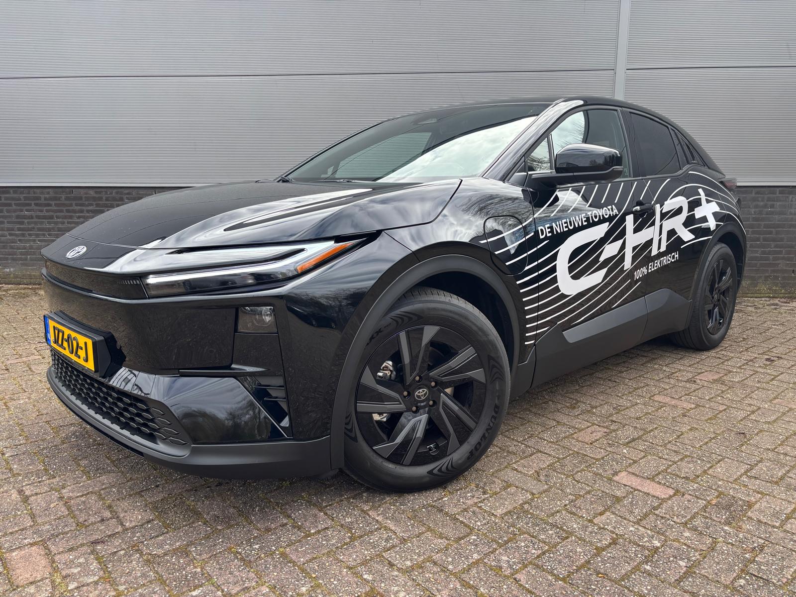 Toyota C-HR First Edition 77 kWh Demonstratie Auto !
