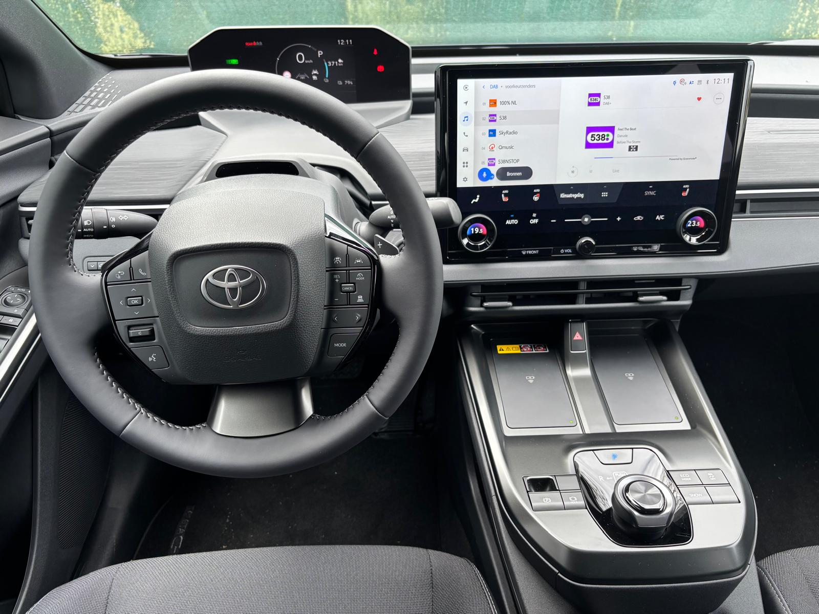 Toyota C-HR First Edition 77 kWh Demonstratie Auto ! - Afbeelding 4