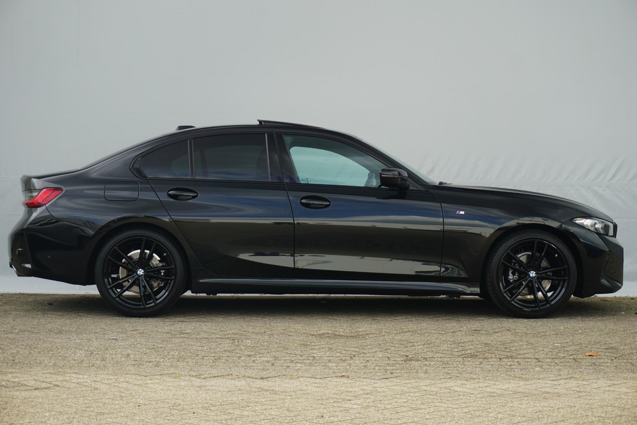 BMW 3 Serie Sedan 318i - Afbeelding 4
